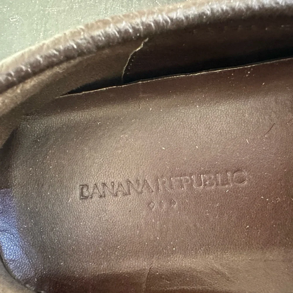 Banana Republic Brown Leather Slip on Loafers Dress Shoes ~ Mens Size 10